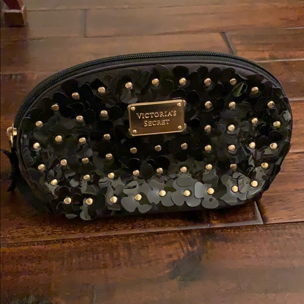 Victoria’s Secret Black & Gold Daisy Cosmetic Bag